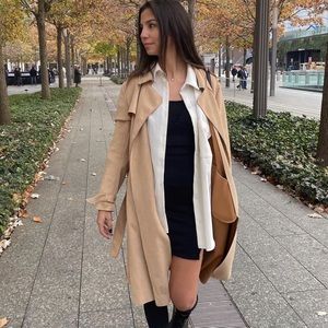FALL BEIGE JACKET FOREVER 21